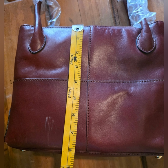 Leather Purse In Tobacco Shade - Picture 9 of 11
